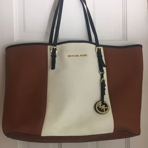Michael Kors tote